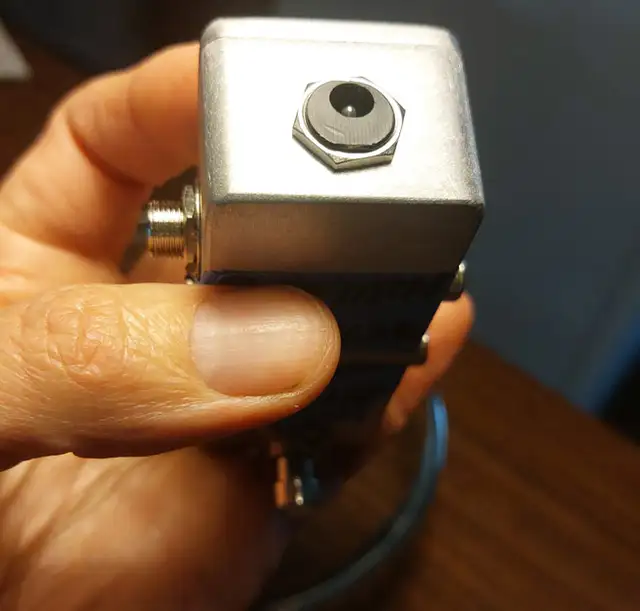 Compact Effect Loop Footswitch in Amps & Pedals in Oshawa / Durham Region - Image 4