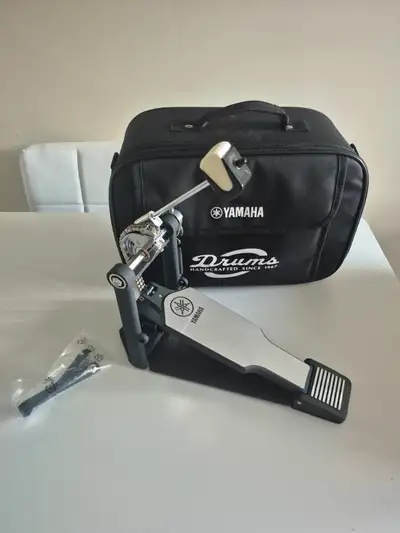 Yamaha FP9500C bass drum pedal, View more