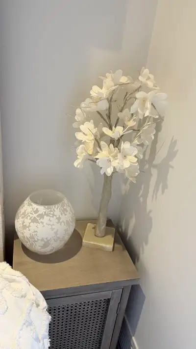 Light and Floral Decor, View more