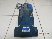 Classic IONA Dirt Raider Model DR100 portable vacuum Circa 1985