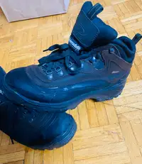Men Safety shoes (US 11)