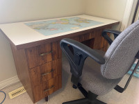 Desk and office chair 