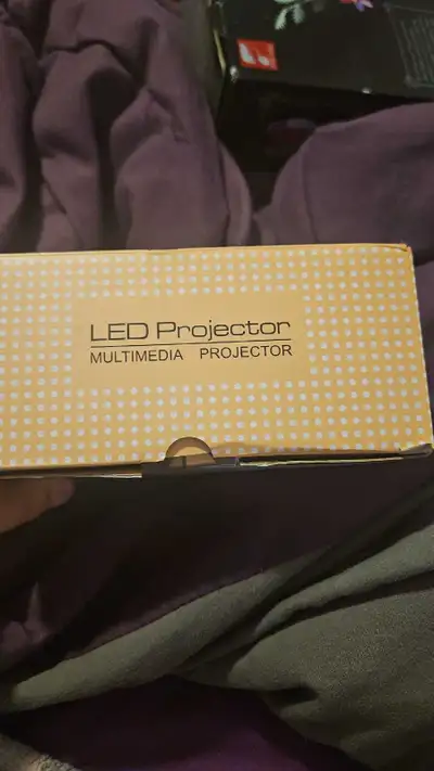 Works, I dont know how to use it but I got it as a gift and I dont want it,and cash please