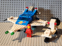 Lego SPACE 6890 Cosmic Cruiser