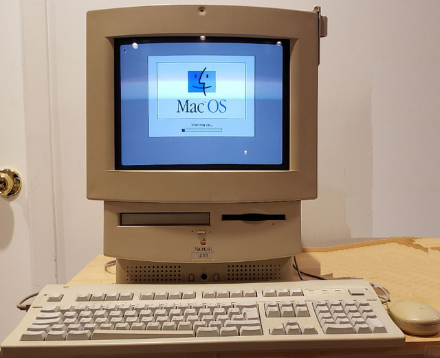 Vintage Apple Macintosh-iMac-PowerMac-Mini-PowerBook dans Ordinateurs de bureau  à Ville de Montréal - Image 2