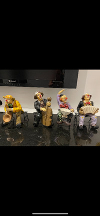 Set of 4 vintage clowns figurines