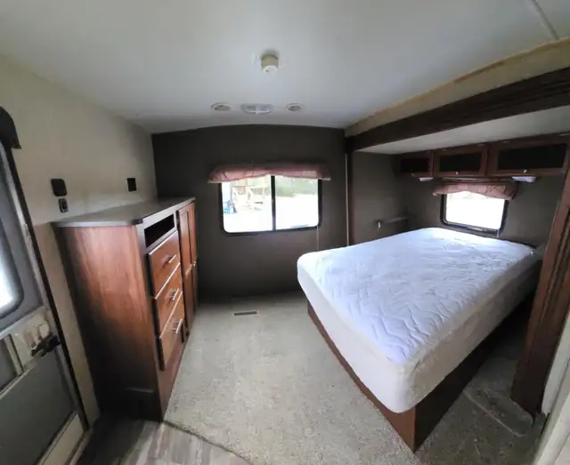 2015 Heartland Travel Trailer in Travel Trailers & Campers in Bedford - Image 11