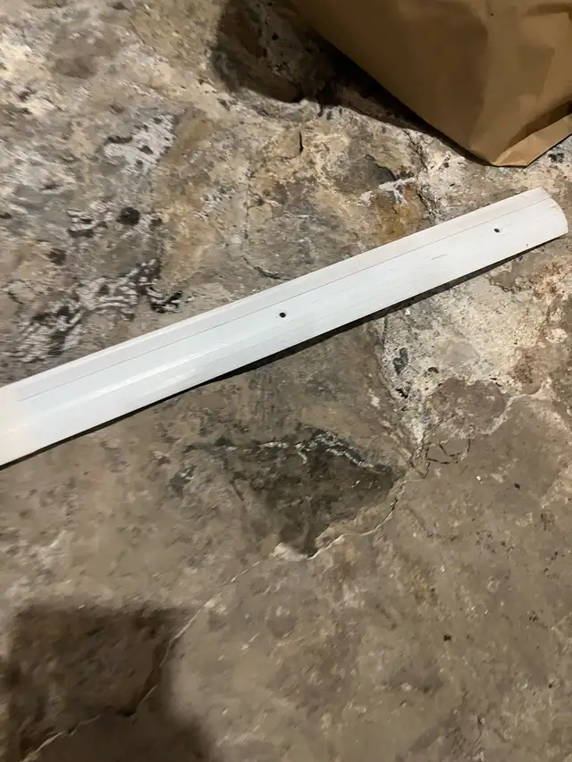 Rail de Guidage in Windows, Doors & Trim in City of Montréal - Image 3