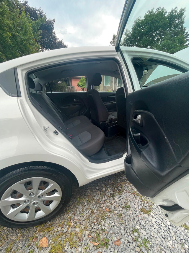 Car for sale in Cars & Trucks in Oshawa / Durham Region - Image 4