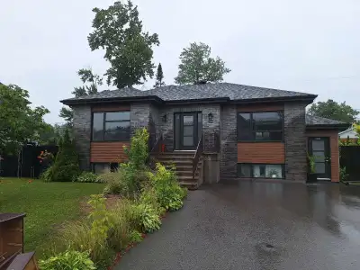 Maison à louer à Blainville (haut seulement)