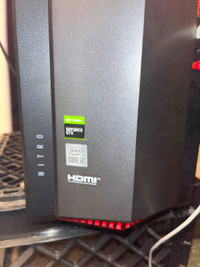 Acer Nitro N50-610 series computer with accessory’s