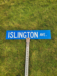 Islington Ave Street Sign 