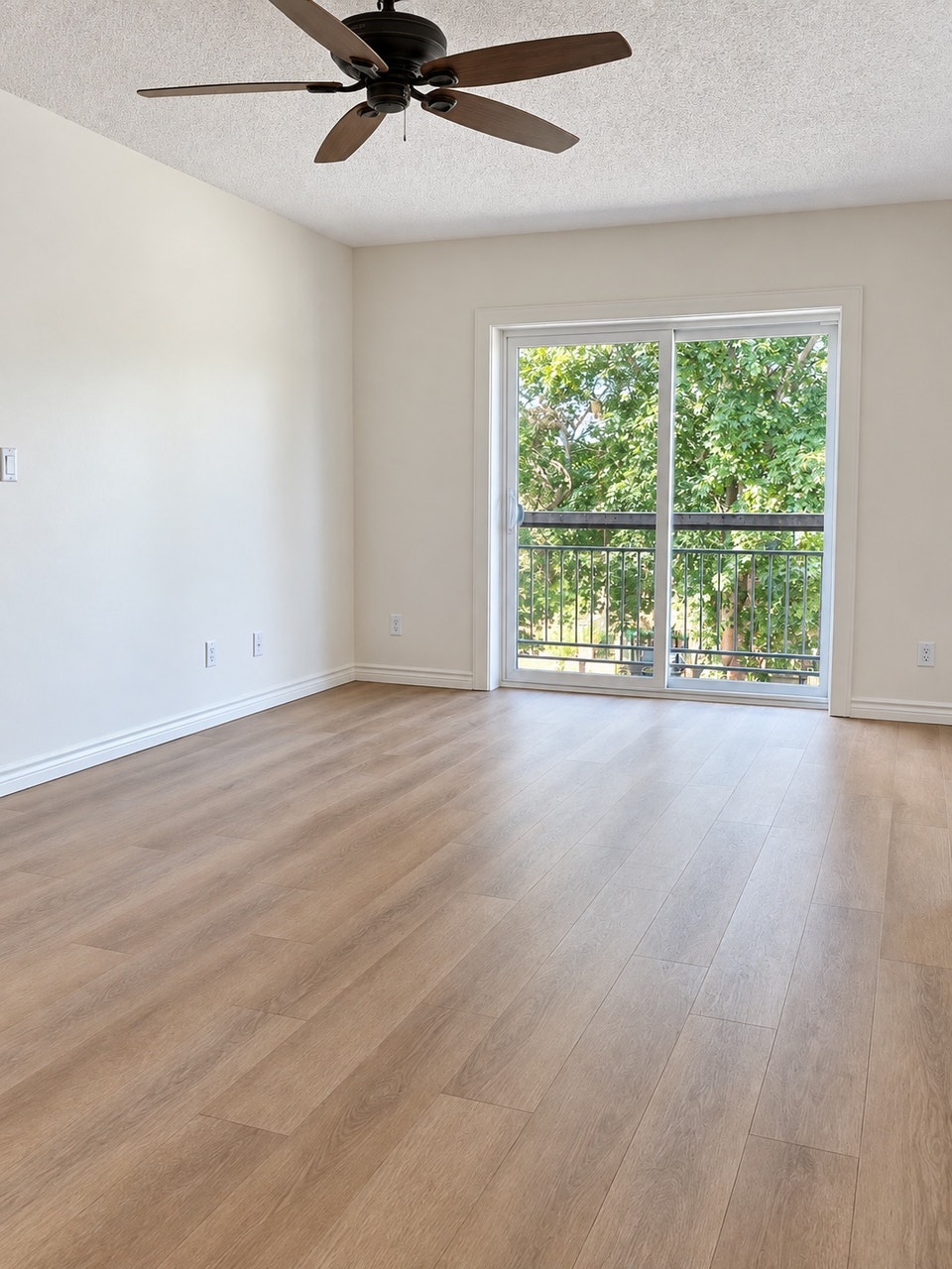 Beautiful 1 Bedroom Available in Plattsville 4