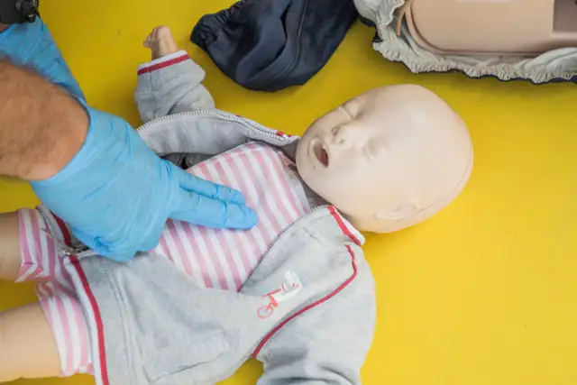  CPR-C + AED & First Aid Certification — Kitchener 575594863663534081