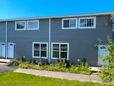 3 Bedroom Townhouse- Dartmouth