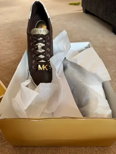 Michael Kors sneakers, View more