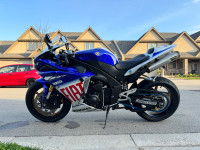 2010 Yamaha R1 - Limited V46 Edition