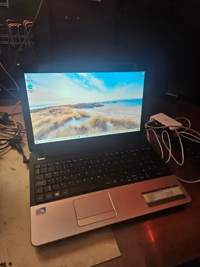 Acer Aspire E1-531 Laptop 4GB / WIN10 / 500GB, View more