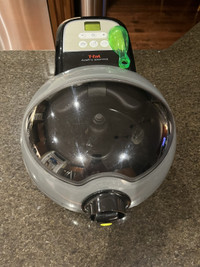 T-Fal Actifry Express, great for fries!!!! Like new $15.00