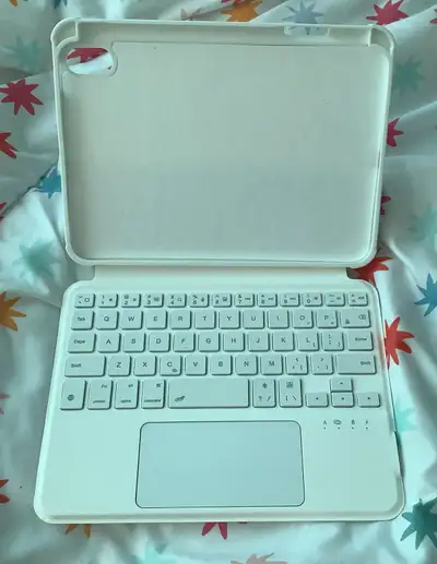 This a is a keyboard/touchpad case for iPad mini 6/7. Give the experience as a mini laptop. I bought...