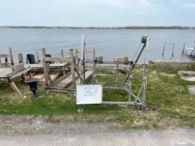 IF YOU READ THIS……..YES still available!!!’ 5x7 PWC lift/canter lever hoist Working as it was intend...