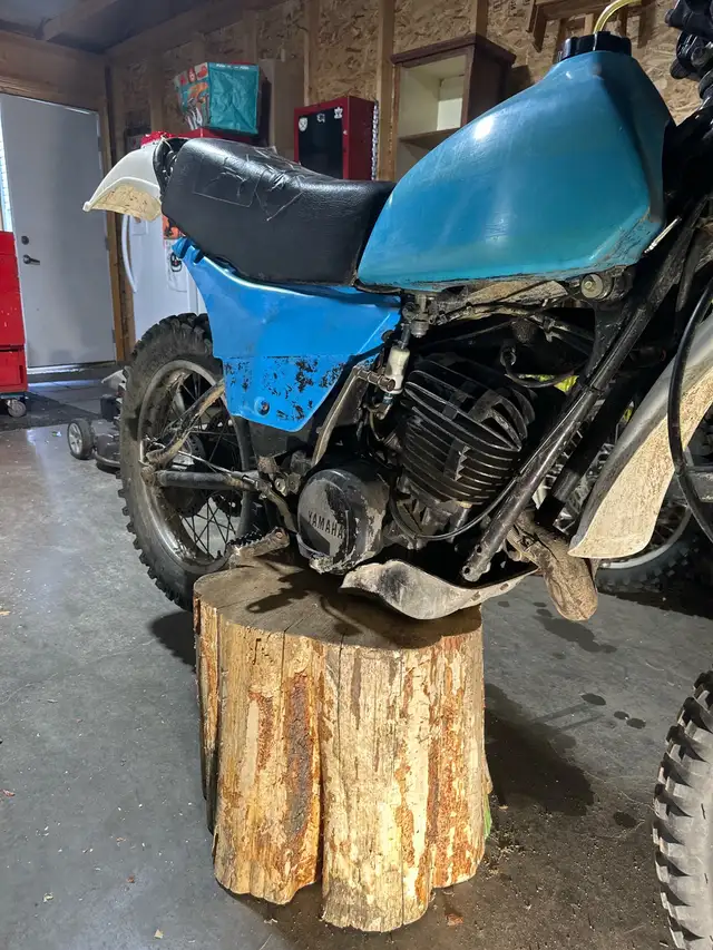1982 Yamaha 425it in Dirt Bikes & Motocross in Calgary - Image 7