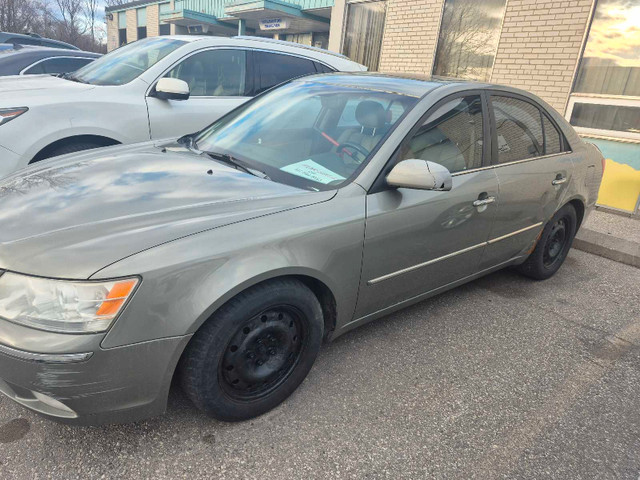 2009 Hyundai Sonata V6  in Cars & Trucks in City of Toronto - Image 3