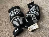 SM youth elbow pads