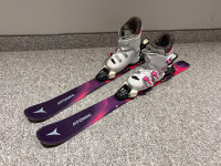 Kids skis 90 boots 19.5 with bindings set