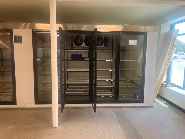 walk-in fridge/freezer combo62863735893377122