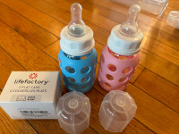 2 x Lifefactory 4-Ounce BPA-Free Glass Baby bottles