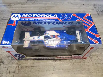 (AUTOGRAPHED) shops Michael Andretti Racing Champions Motorola 1:64 Diecast VERY RARE