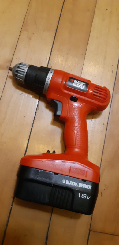 cordless drill / perceuse sans fil $55.00 dans Outils à main  à Ville de Montréal