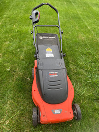 Black & Decker electric lawnmower 