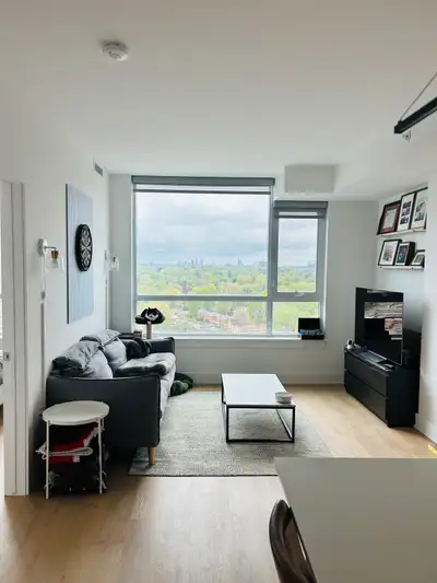 1 Bed + Den Apartment for Rent - Lease Takeover