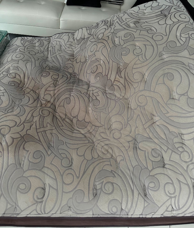 FREE old king size mattress. Must pick up. Have some stains. | Free Stuff |  Grande Prairie | Kijiji