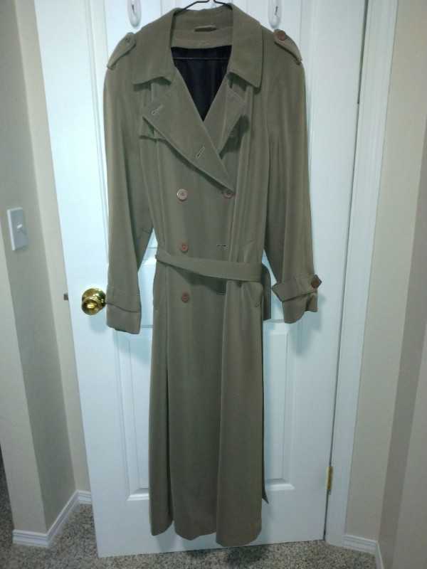 Trench Coat women size XL in Women's - Tops & Outerwear in Calgary