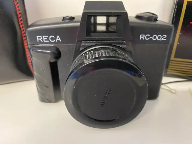 Vintage Reca RC-002 Film Camera in Cameras & Camcorders in Hamilton - Image 3