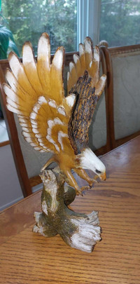 Gorgeous vintage wooden 15 by 5 by 7" Eagle figurine