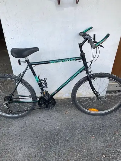 Vélo Hybride 26 pouces., View more