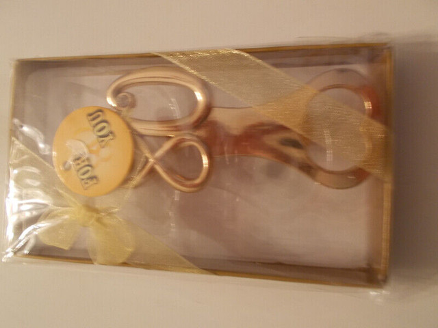 Gold Bottle Opener 80th Birthday /Anniversary - 45pcs BNIB in Jewellery & Watches in Stratford