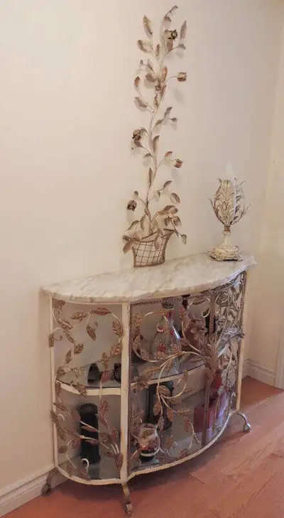 Console / Crédence marbre et fer forgé, View more