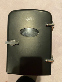 Koolatron 4L Retro Portable Mini Fridge with 6 Can Cooler 12V DC