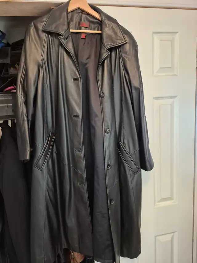 Mens leather collection size xl and xxl in Men's in Oshawa / Durham Region - Image 11