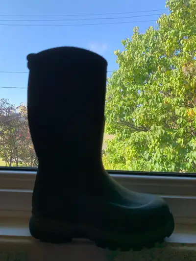 Muck Boots Size 12, View more