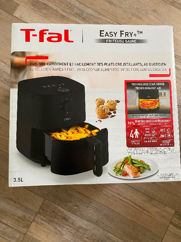T-fal easy fry air fryer, Brand NEW dans Grille-pain et fours  à Longueuil/Rive Sud