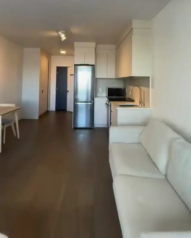 Furnished Studio in NDG - Lease Transfer / Sublet