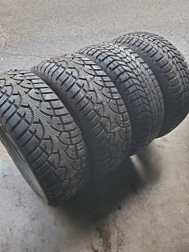 215 60 R15 | Tires & Rims | Ottawa | Kijiji