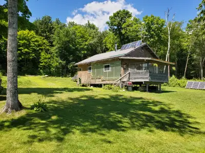 200 acres with cottage and hunting camp on the beautiful Beaver Creek. 4.5 miles of river accessible...
