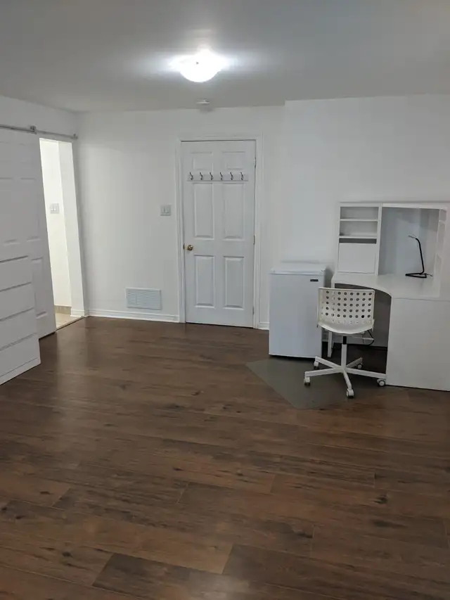 Spacious Furnished Room with Private Bathroom! in Room Rentals & Roommates in Gatineau - Image 10